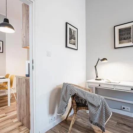 Polonia Apartament *