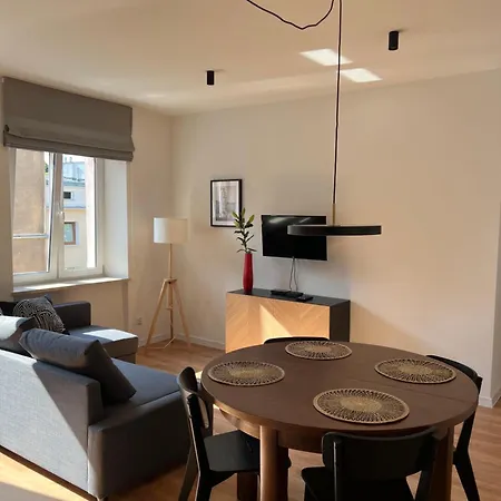 Polonia Апартаменты *